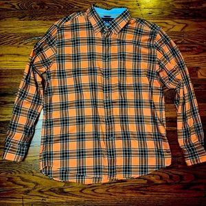 Tommy Hilfiger Button-Up Shirt.